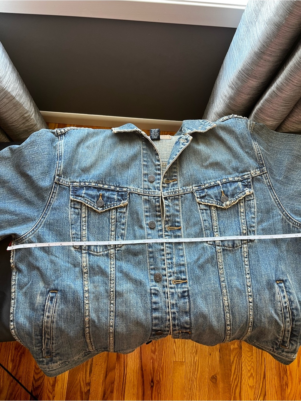 Abercrombie & Fitch Men’s Vintage Wash Denim Jacket - Picture 3 of 10